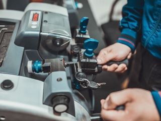SỬA CHỮA MÁY CNC