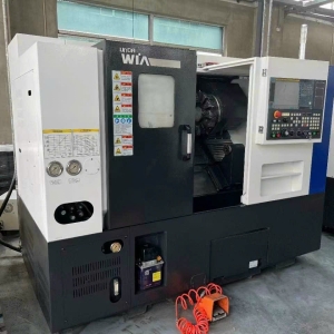 Máy Tiện CNC Huyndai WIA L210A Hàn Quốc - Đã Qua Sử Dụng