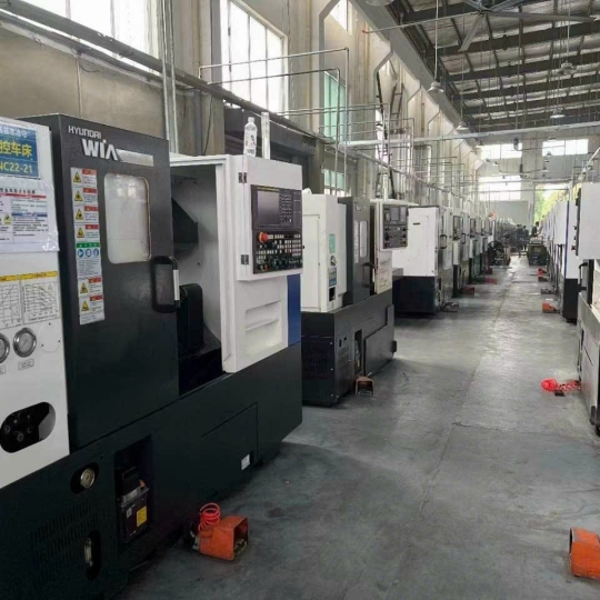 Máy Tiện CNC Huyndai WIA L210A Hàn Quốc - Đã Qua Sử Dụng