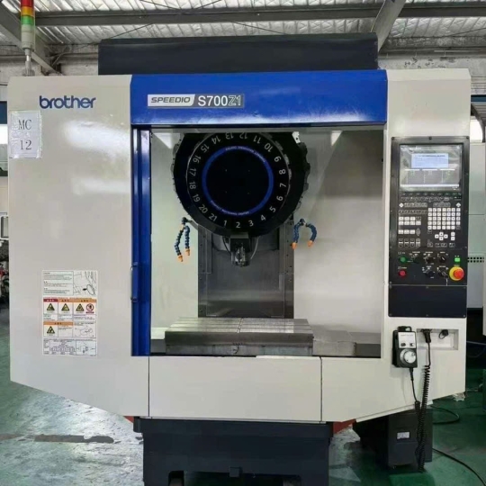 Máy Phay CNC Brother: Đỉnh cao công nghệ và độ chính xác, MÁY PHAY CNC BROTHER S700Z1 QUA SỬ DỤNG