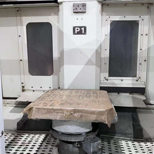 Máy phay CNC Hass EC-500 qua sử dụng 