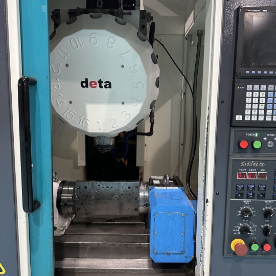 Trung tâm khoan và khai thác Tailian TD-500A - máy qua sử dụng