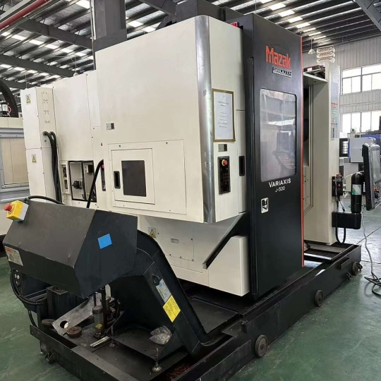 Máy phay  trục Mazak chính hãng Nhật Bản VARIAXIS-500  qua sử dụng 