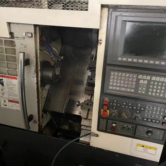 Máy tiện Okuma L150G  đã qua sử dụng