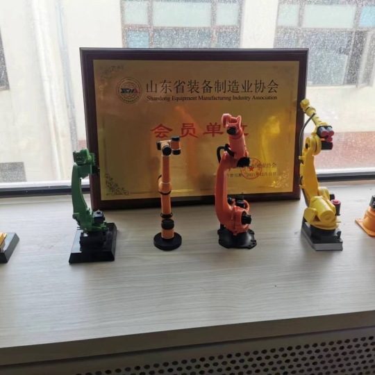 ROBOT TỰ ĐỘNG GIÚP CẮT GIẢM CHI PHÍ VÀ NHÂN LỰC 