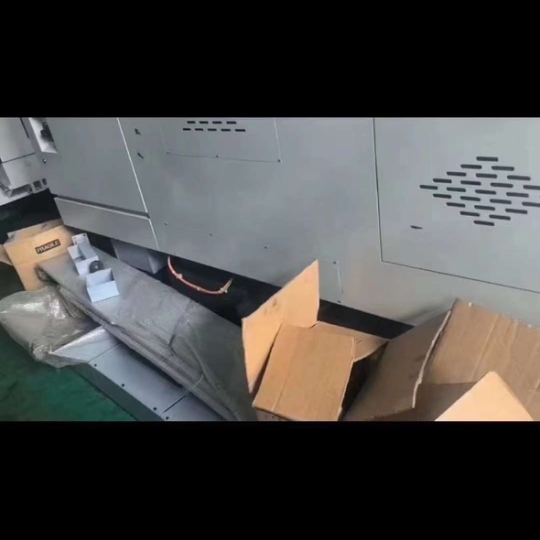 Máy phay CNC Taiwan WEF-1160 new 100% giá thanh lý 