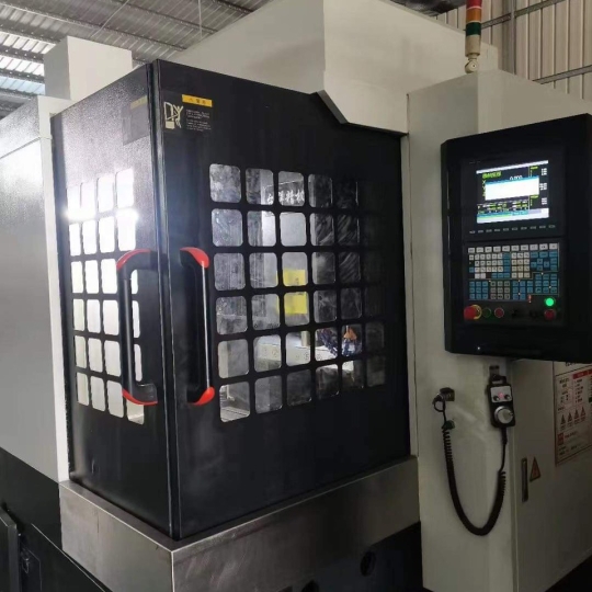 Máy điêu khắc Taikan C-650 giá rẻ hàng thanh lý 