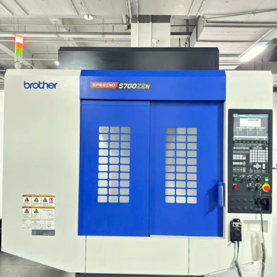 Sức mạnh gia công, chính xác tuyệt đối , Máy phay CNC Brother S700X2 , Đã Qua Sử Dụng