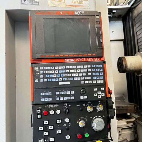 Máy Phay Ngang Mazak Model HN5000-II