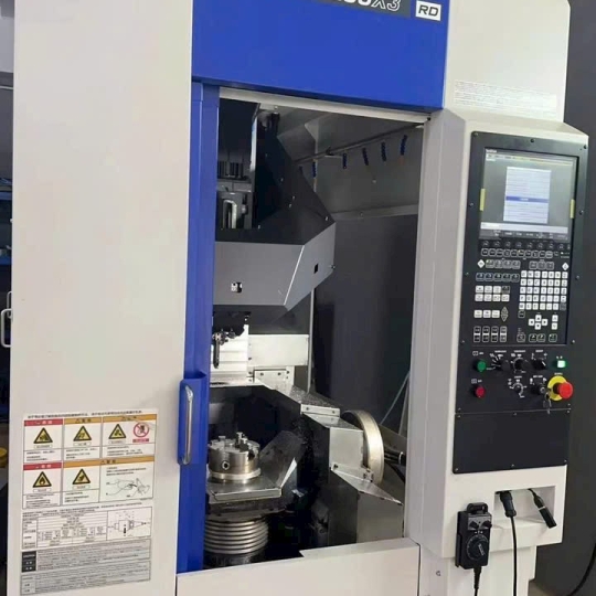 Máy phay tiện phức hợp Brother M200 X3 RD