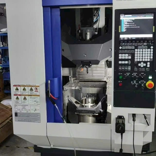 Máy phay tiện phức hợp Brother M200 X3 RD