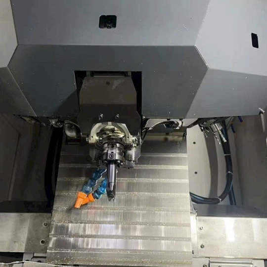 Máy phay tiện phức hợp Brother M200 X3 RD