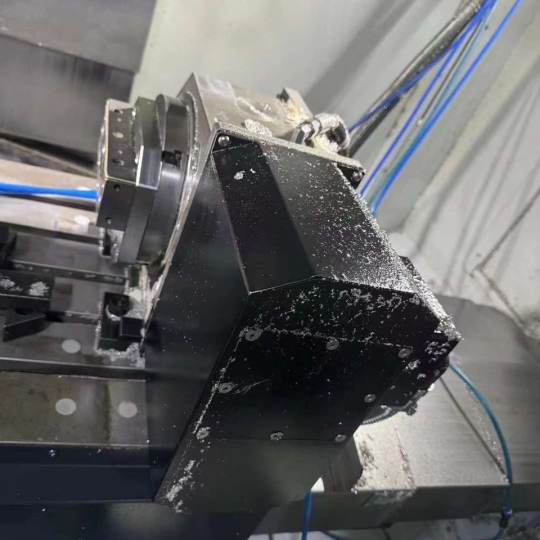 Máy CNC Hision VMC 850LL giá tốt nhất thị trường - Qua sử dụng