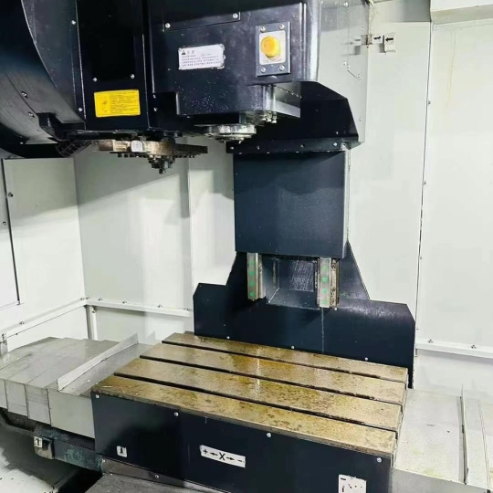 Doosan CNM 560 - Giải pháp gia công CNC chính xác, hiệu quả - Qua Sử 