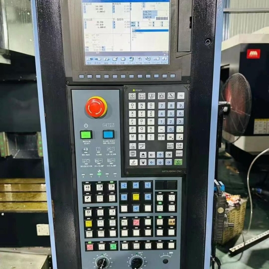 Doosan CNM 560 - Giải pháp gia công CNC chính xác, hiệu quả - Qua Sử 