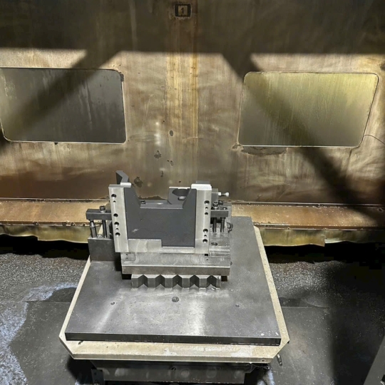 Máy Phay Ngang Doosan HM805II