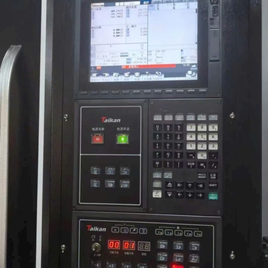 Máy Trung Tâm Gia Công Dọc Taikan T-V856B