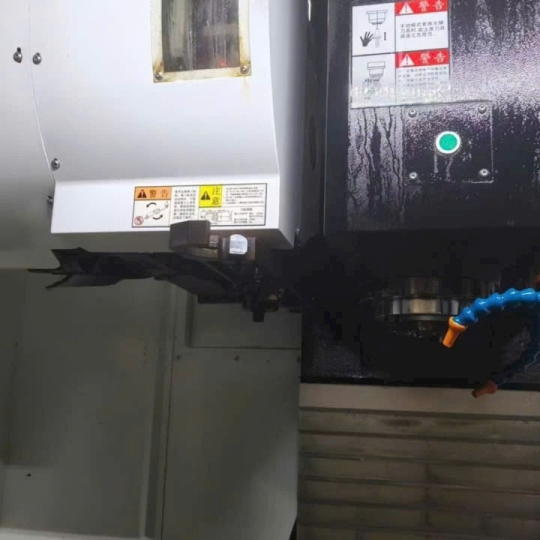 Máy Trung Tâm Gia Công Dọc Taikan T-V856B