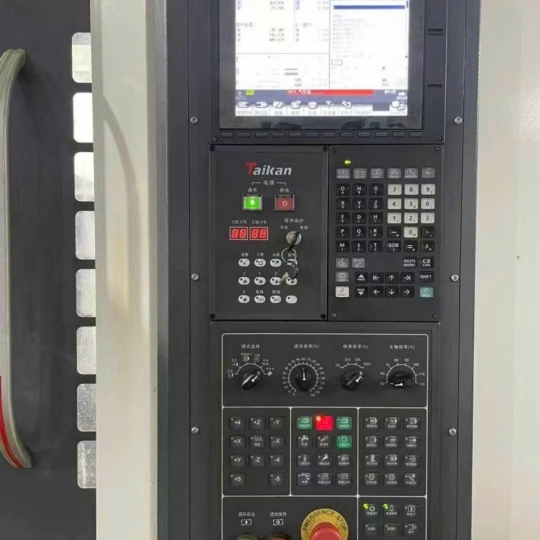 Máy Phay Taikan T-1260L: Đỉnh Cao Trong Gia Công Cơ Khí