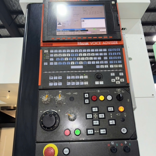  Máy Trung Tâm Gia Công Mazak VCN-515C-IIL - Đã qua sử dụng