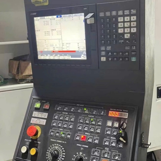 Giới Thiệu Máy Trung Tâm Gia Công DM-1613LZ gần như mới