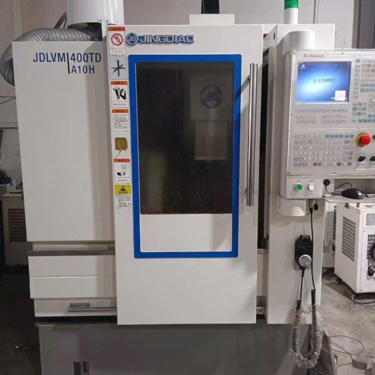 Máy khắc Jingdiao Bắc Kinh LWM400TD