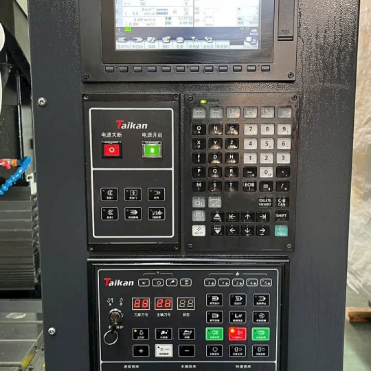 TRUNG TÂM GIA CÔNG DỌC TAIKAN T700SE – HIỆU SUẤT VƯỢT TRỘI, CHÍNH XÁC TUYỆT ĐỐI