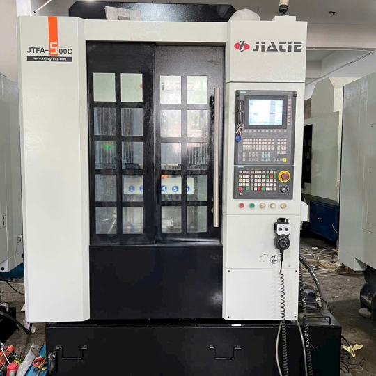 Máy Khắc Cao Tốc Jiatie 500C 